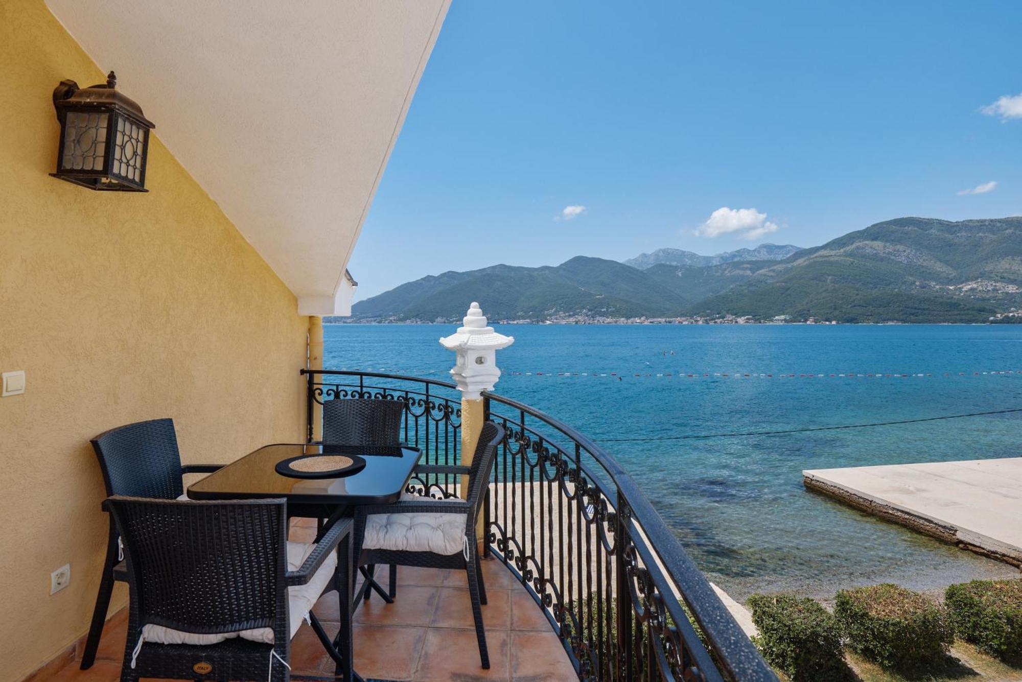 Apartment Villa Marija Тиват Екстер'єр фото